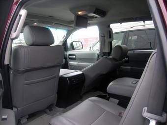 2008 Toyota Sequoia Pictures