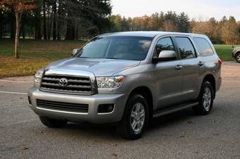 2009 Toyota Sequoia Pictures