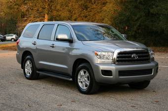 2009 Toyota Sequoia Pictures