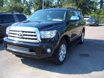 2009 Toyota Sequoia Pictures