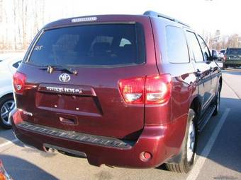 2009 Toyota Sequoia Photos