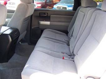 2009 Toyota Sequoia Photos