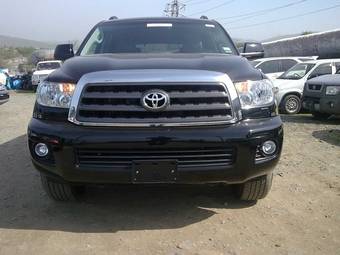 2009 Toyota Sequoia Pictures