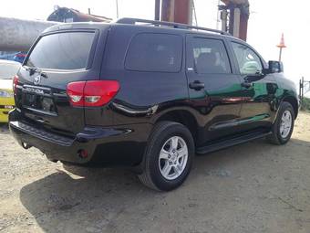 2009 Toyota Sequoia Pictures