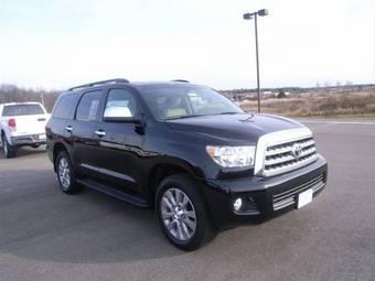 2010 Toyota Sequoia Photos