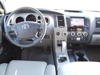 2010 Toyota Sequoia Images