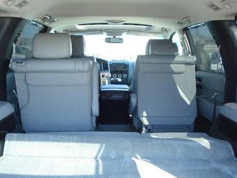 2010 Toyota Sequoia Photos