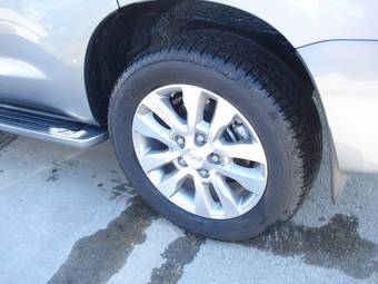 2010 Toyota Sequoia Pics