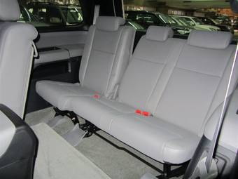 2011 Toyota Sequoia Pictures
