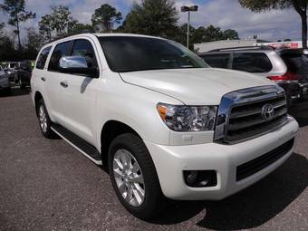 2011 Toyota Sequoia Photos