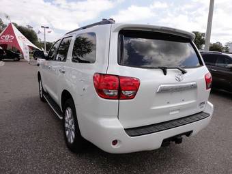2011 Toyota Sequoia Wallpapers