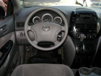 2004 Toyota Sienna For Sale