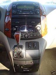 2005 Toyota Sienna Photos