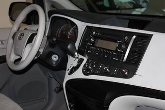 2010 Toyota Sienna For Sale