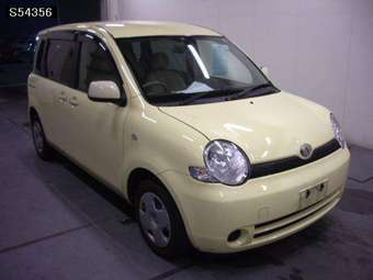 2003 Toyota Sienta For Sale