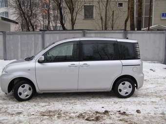 2003 Toyota Sienta For Sale