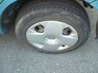 2003 Toyota Sienta For Sale