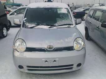 2004 Toyota Sienta