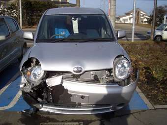 2004 Toyota Sienta For Sale
