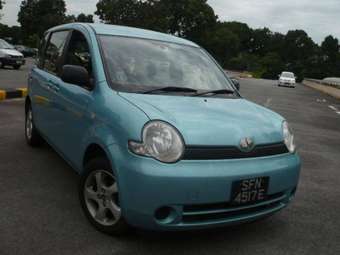 2005 Toyota Sienta Wallpapers