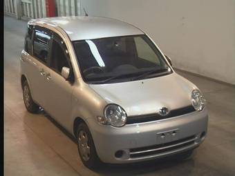 2005 Toyota Sienta For Sale