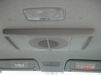 2005 Toyota Sienta Photos