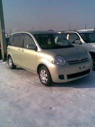 2007 Toyota Sienta For Sale