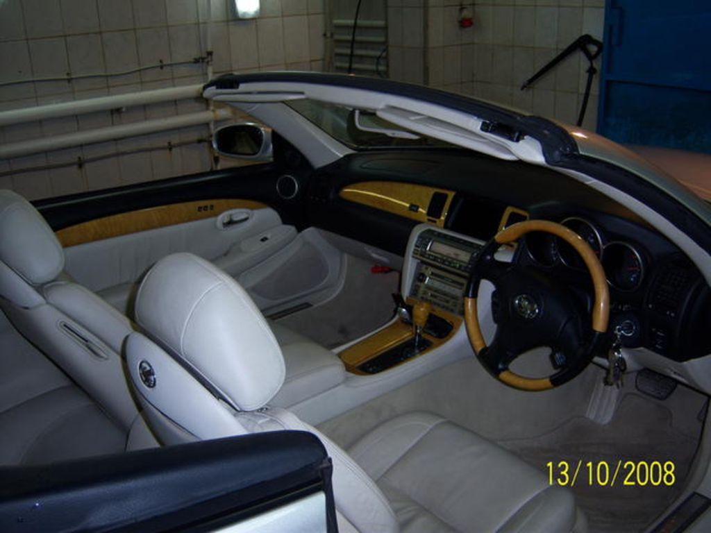 2003 Toyota Soarer