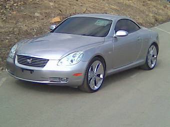 2004 Toyota Soarer Photos