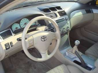 2004 Toyota Solara Photos