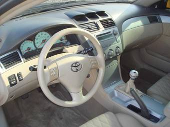 2004 Toyota Solara Photos