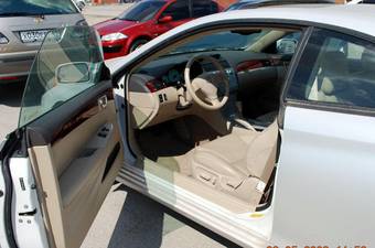 2004 Toyota Solara Pictures