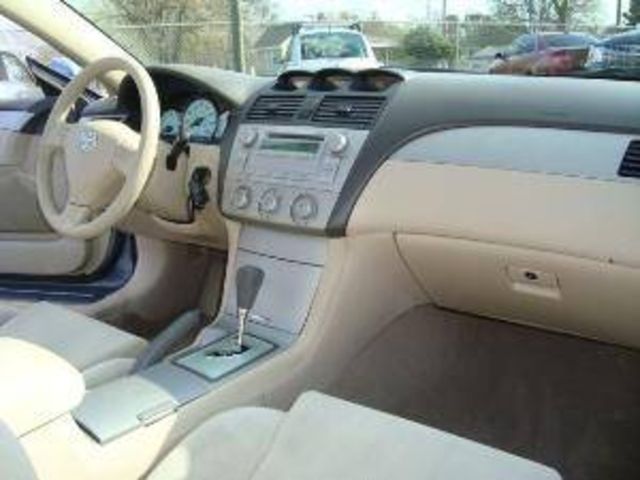 2005 Toyota Solara