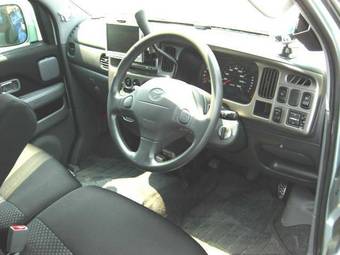 2003 Toyota Sparky Photos