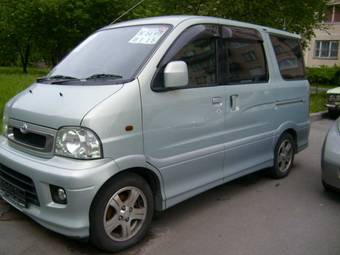 2003 Toyota Sparky Photos