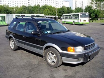 1996 Toyota Sprinter Images