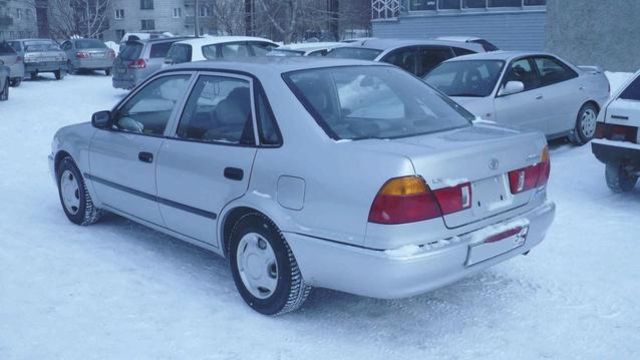 1999 Toyota Sprinter