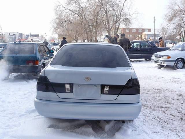 1999 Toyota Sprinter