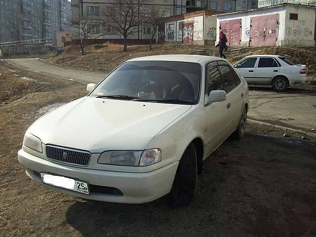 1999 Toyota Sprinter