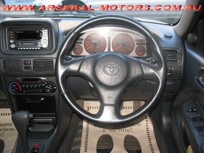 1999 Toyota Sprinter Pictures