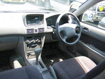 1999 Toyota Sprinter Pictures