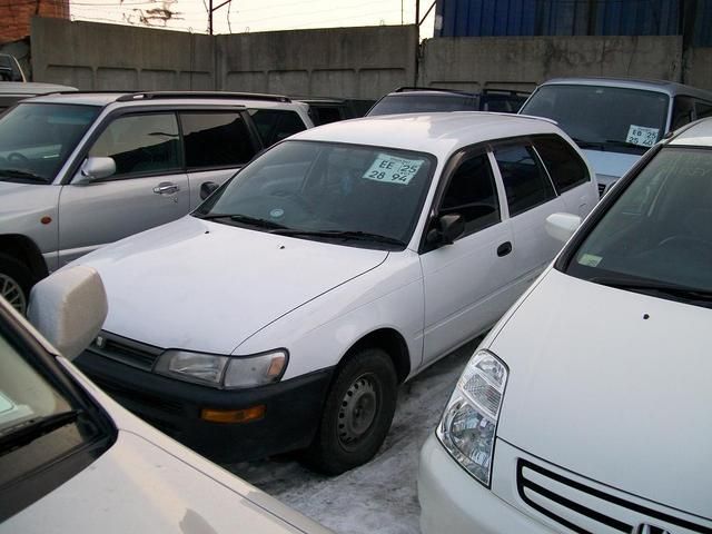 2000 Toyota Sprinter