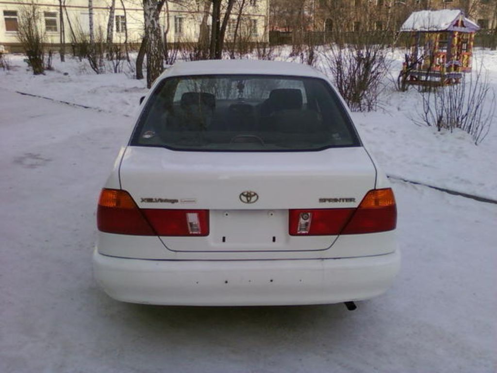 2000 Toyota Sprinter