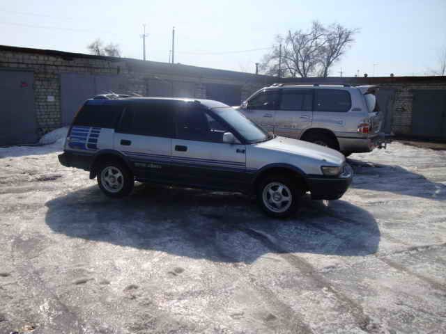 1990 Toyota Sprinter Carib