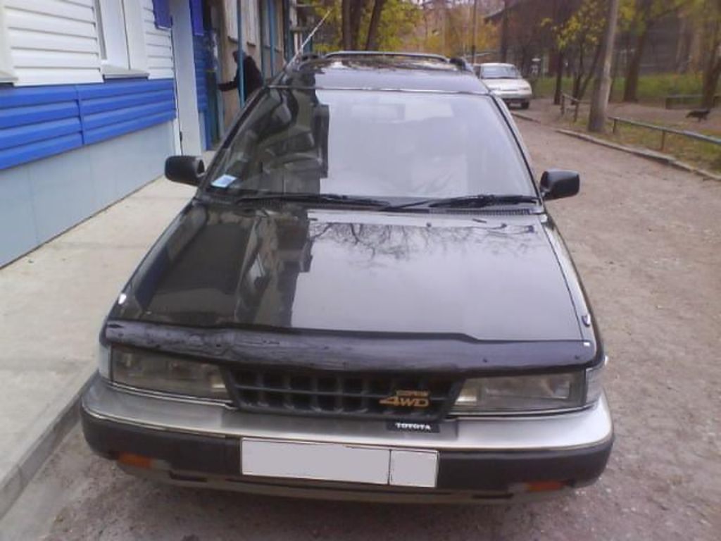 1990 Toyota Sprinter Carib