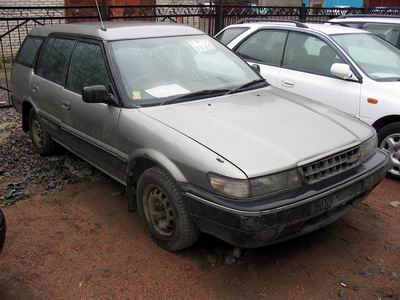 1990 Toyota Sprinter Carib Pictures