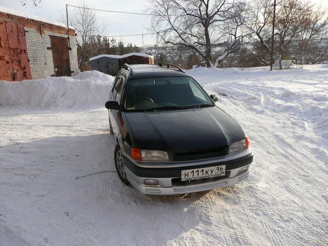 1996 Toyota Sprinter Carib