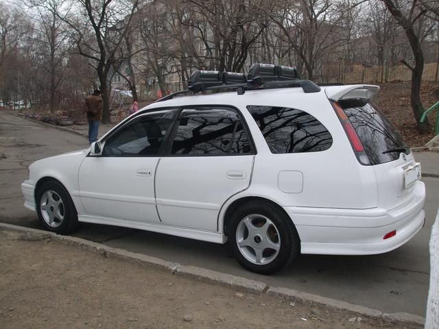 1997 Toyota Sprinter Carib