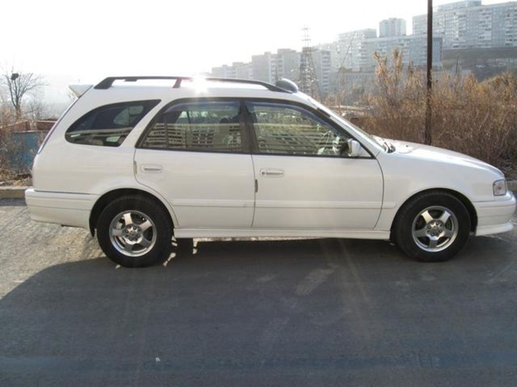 1997 Toyota Sprinter Carib