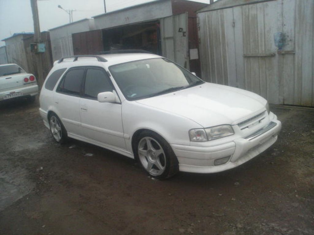 1997 Toyota Sprinter Carib